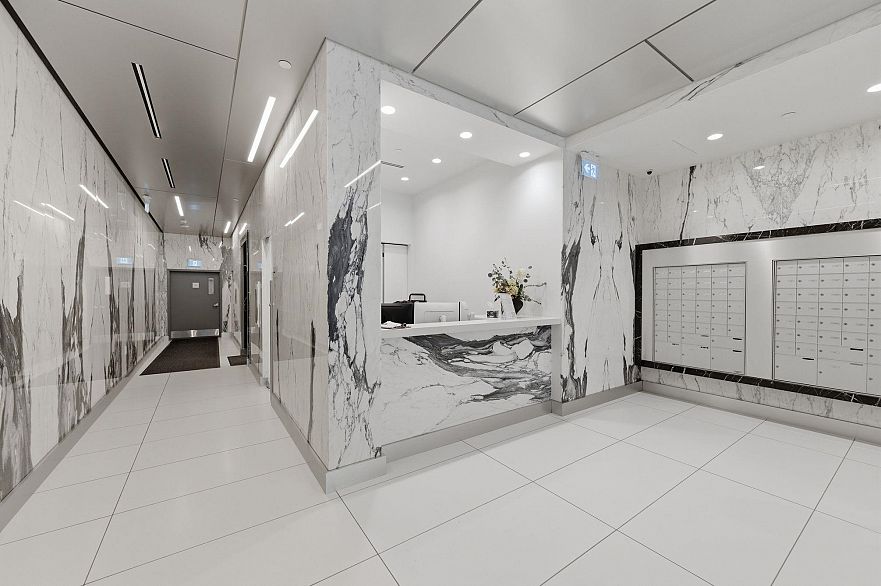 1909 1111 Richards Street