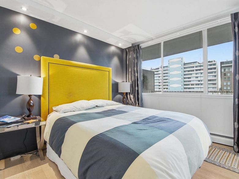 1203 1850 Comox Street