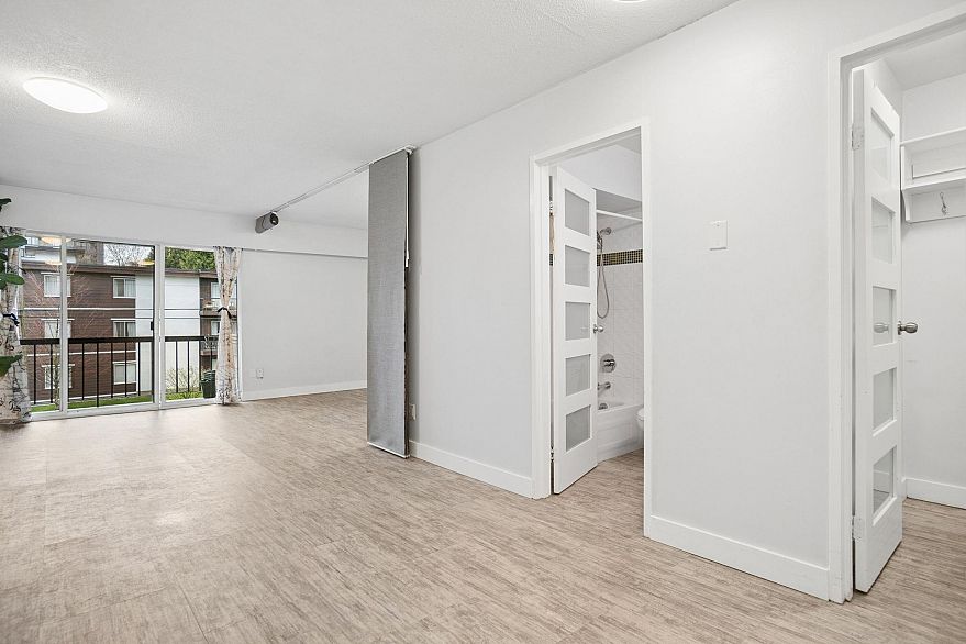 303 1717 W 13th Avenue