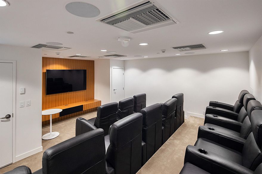 107 2221 E 30th Avenue