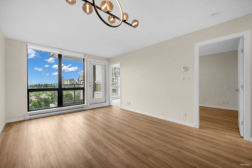 2002 3663 Crowley Drive