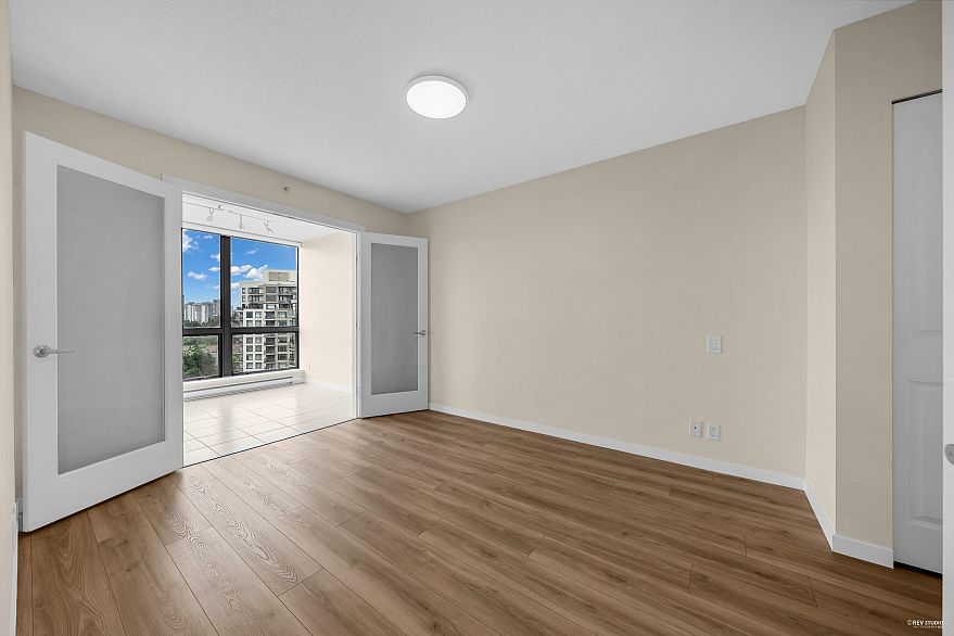 2002 3663 Crowley Drive