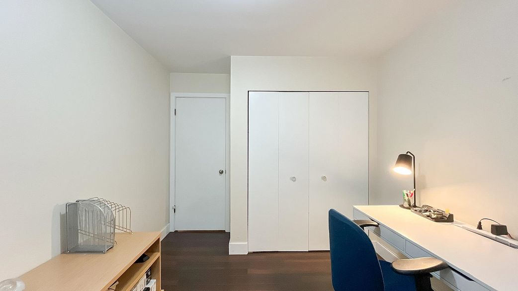 305 2190 W 8th Avenue