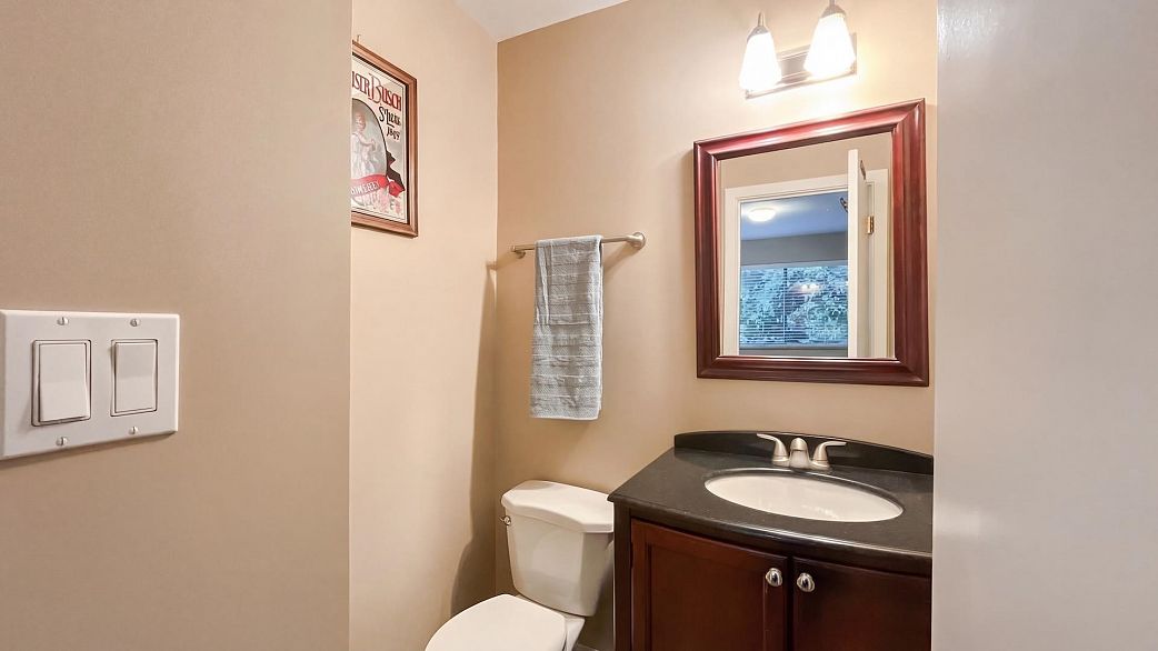 305 2190 W 8th Avenue