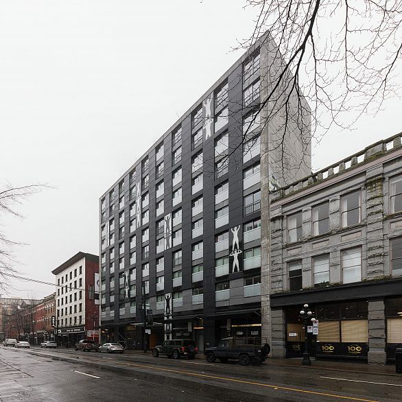 609 66 W Cordova Street