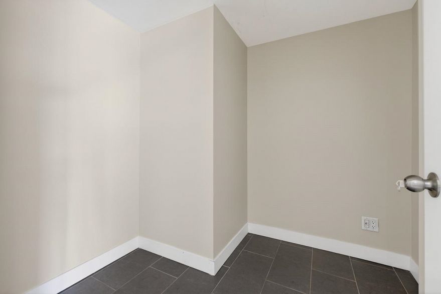 1203 688 ABBOTT STREET, Vancouver BC V6B 0B9