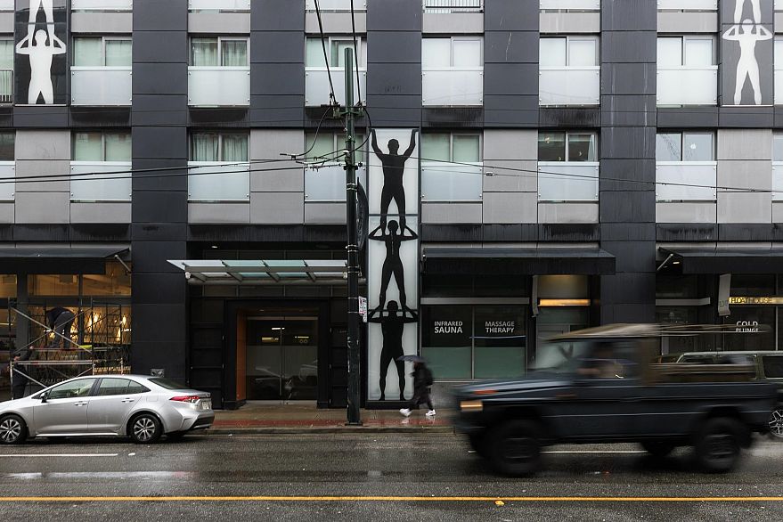 609 66 W Cordova Street