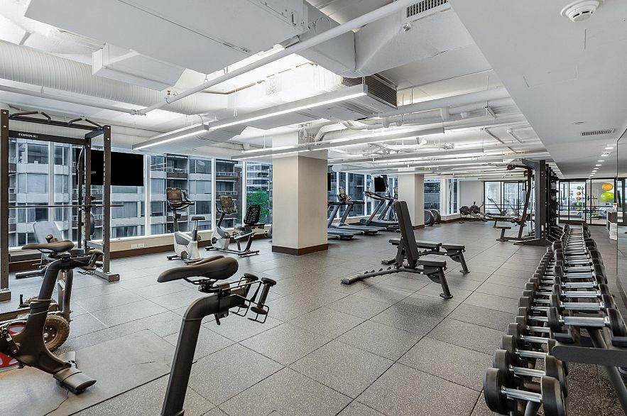 1801 1335 Howe Street