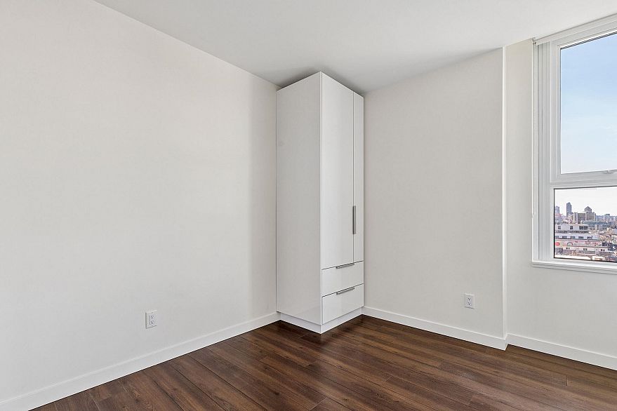 501 2508 Watson Street