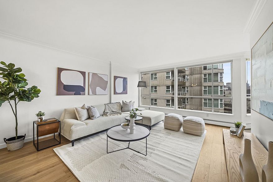 809 518 Moberly Road