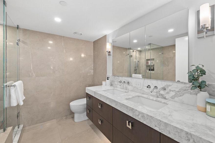 201 499 Pacific Street