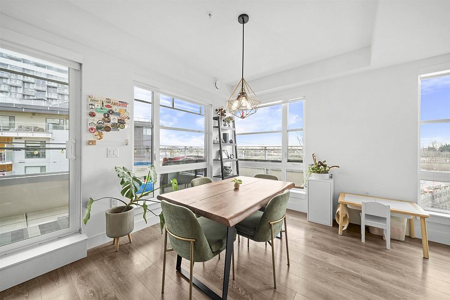 615 3488 Sawmill Crescent