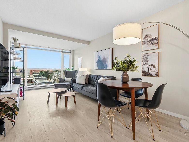 607 2770 Sophia Street