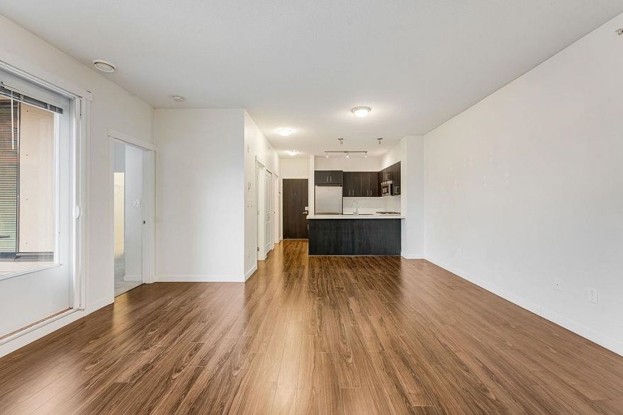 422 3133 Riverwalk Avenue