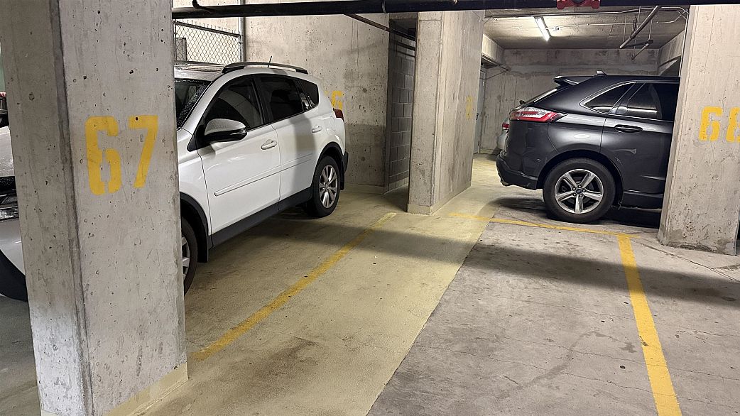 106 3455 Ascot Place