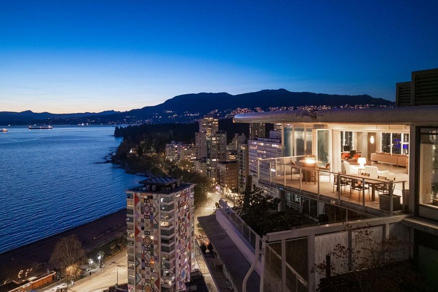 2101 1221 Bidwell Street