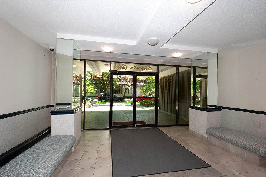 304 1720 Barclay Street