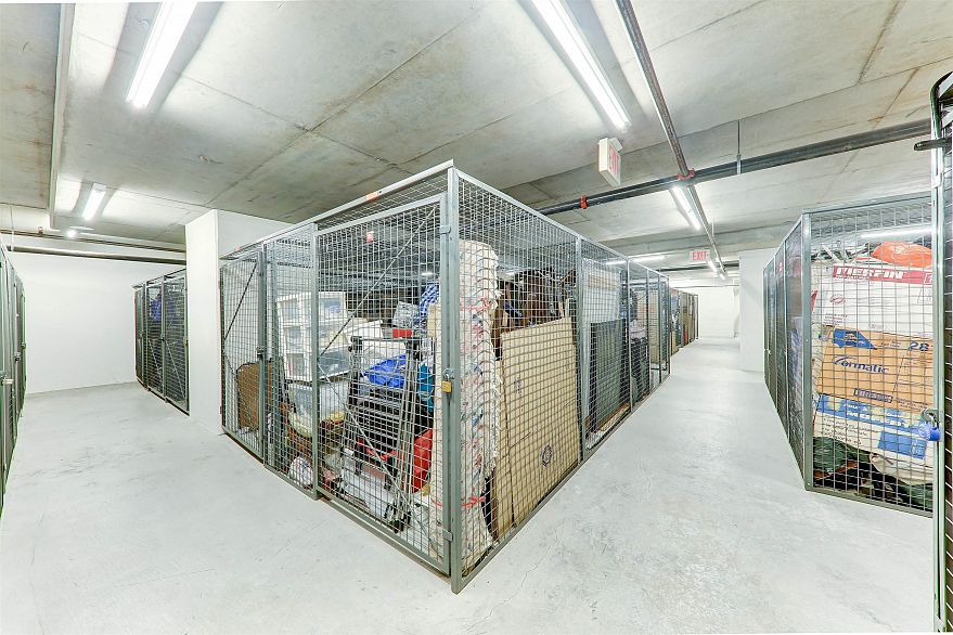 402 590 Nicola Street