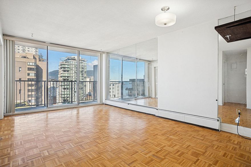 1202 1251 Cardero Street