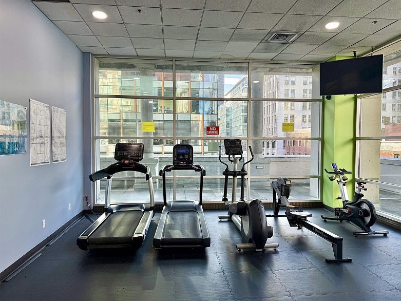 11xx 438 SEYMOUR STREET, Vancouver BC V6B 6H4