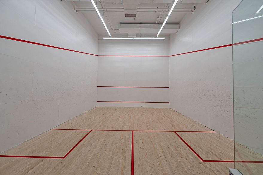 1 8599 River District Crossing