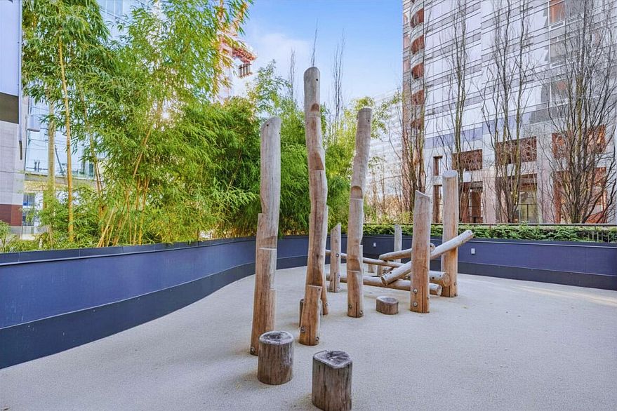 1902 1568 Alberni Street