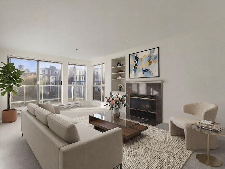 202 1551 Mariner Walk