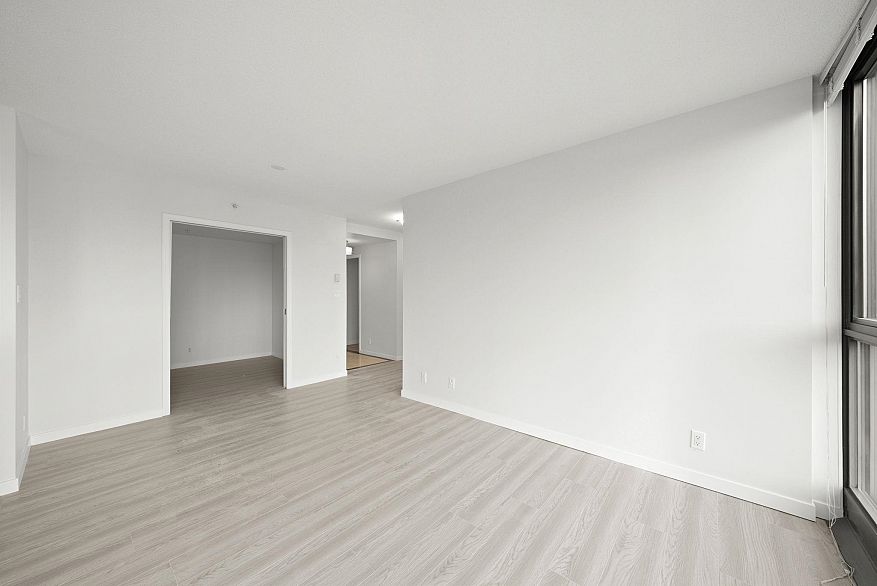 2502 1331 Alberni Street