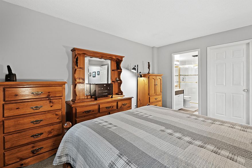 403 1159 Main Street