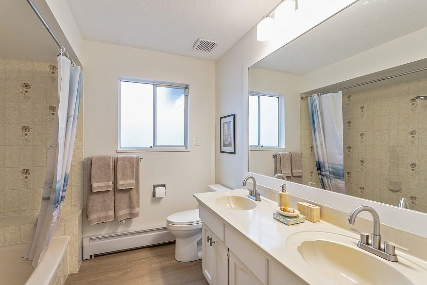 7362 Laburnum Street