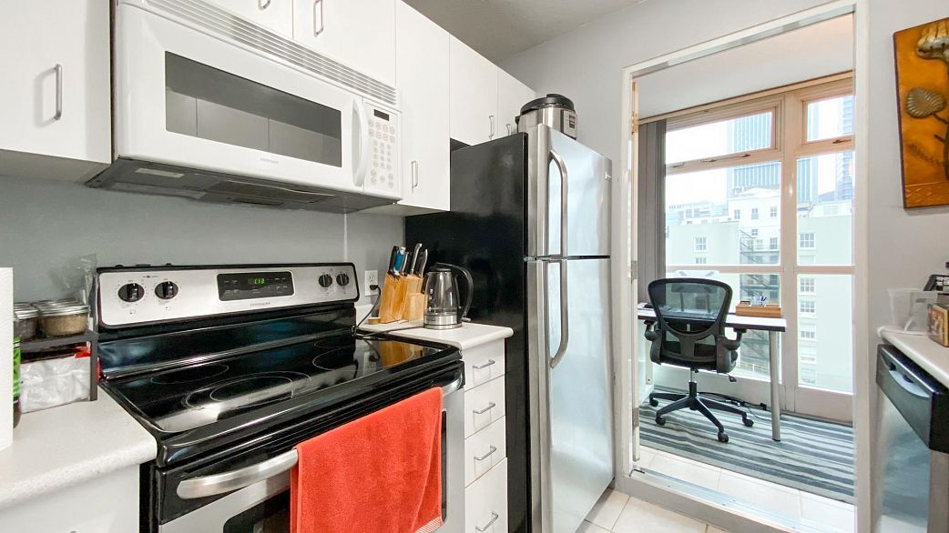 11xx 438 SEYMOUR STREET, Vancouver BC V6B 6H4