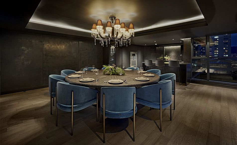 1305 1482 Robson Street