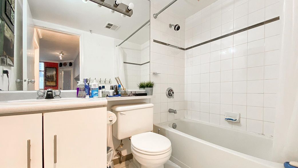 11xx 438 SEYMOUR STREET, Vancouver BC V6B 6H4