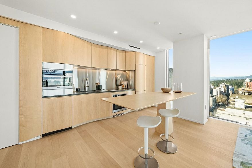 1902 1568 Alberni Street