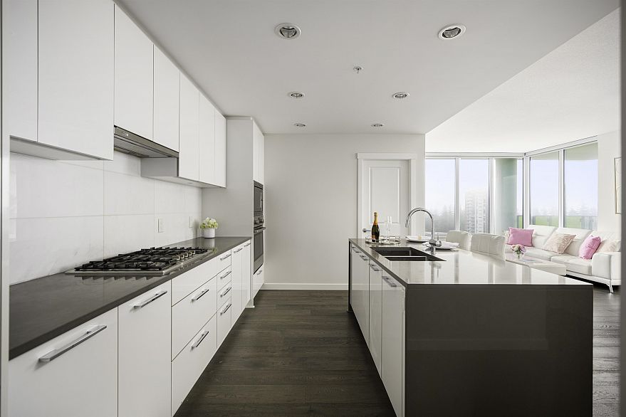 1309 3487 Binning Road