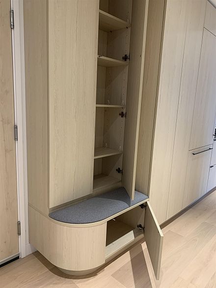 402 2471 St. George Street