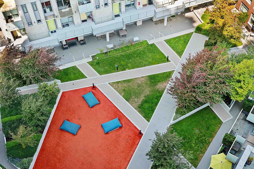 1812 285 E 10th Avenue