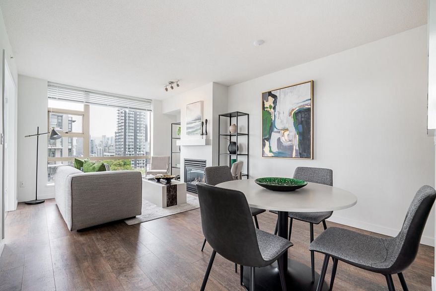 1102 1316 W 11th Avenue