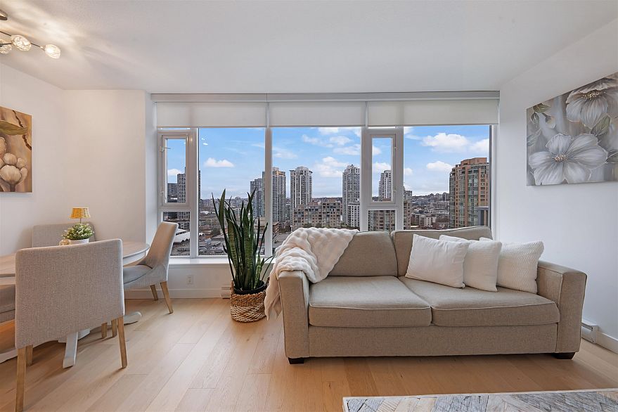 1305 1133 Homer Street