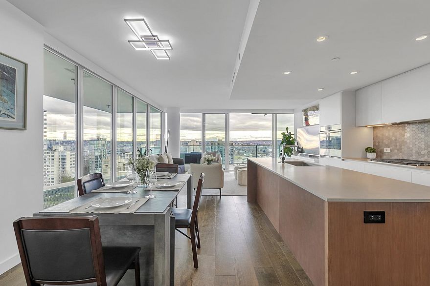 1503 1365 Davie Street