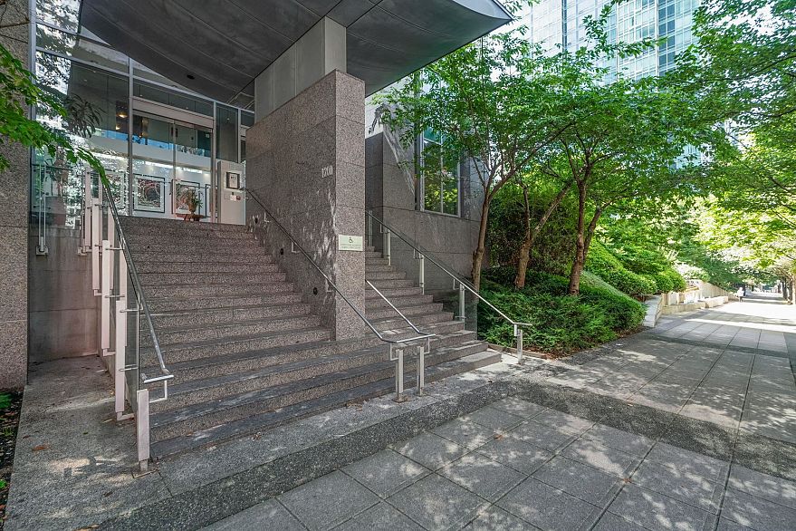 508 1200 W Georgia Street