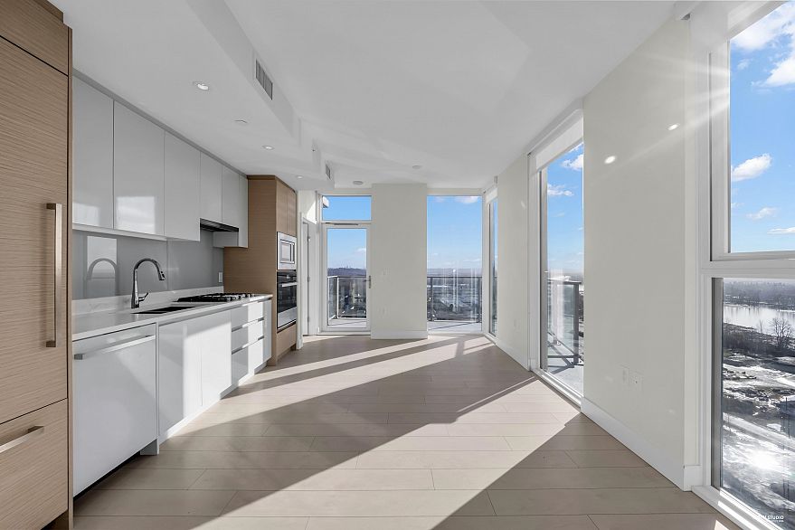 2306 3538 Sawmill Crescent