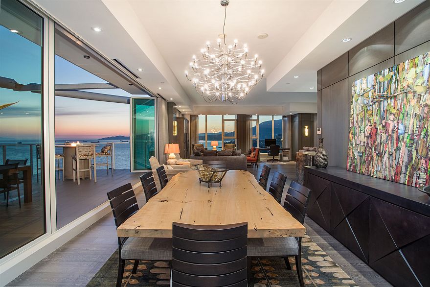 2101 1221 Bidwell Street