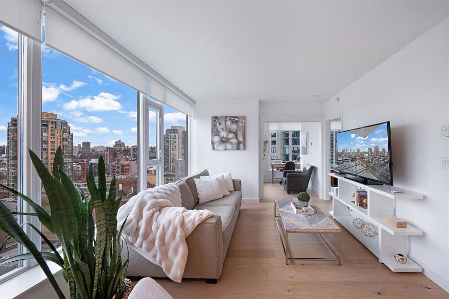 1305 1133 Homer Street