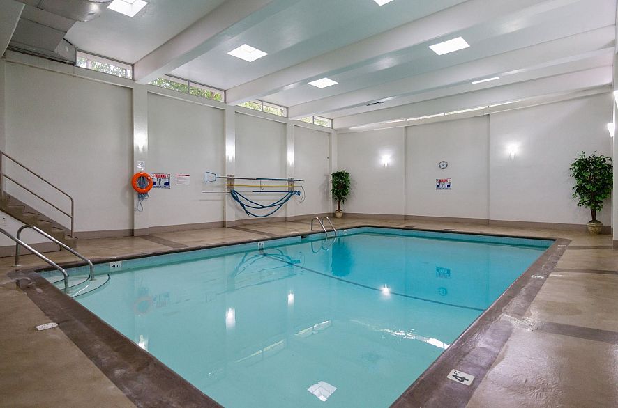 1202 1251 Cardero Street