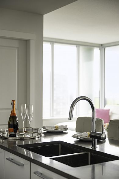 1309 3487 Binning Road