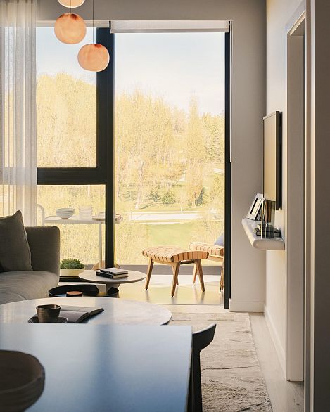 213 5060 James Street