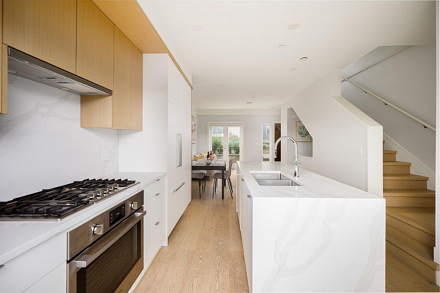 7661 Granville Street