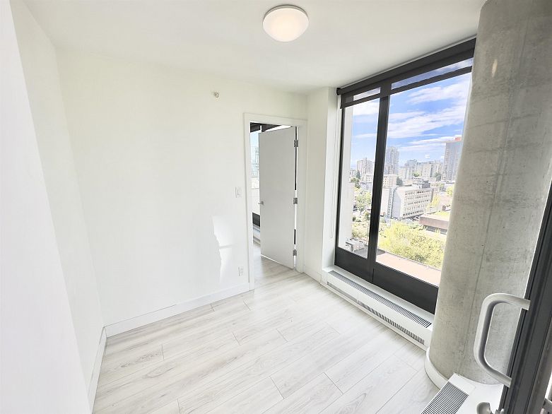 1608 1133 Hornby Street