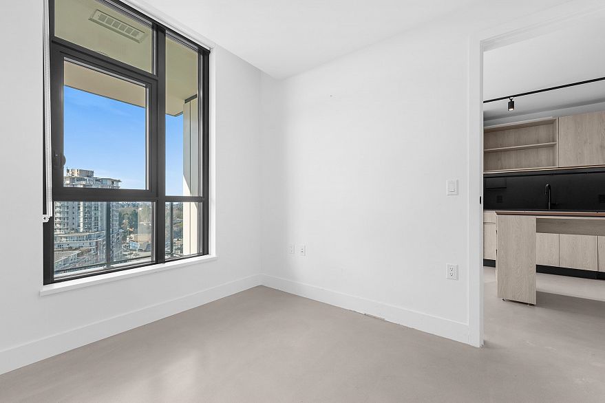 1105 3996 Dumfries Street